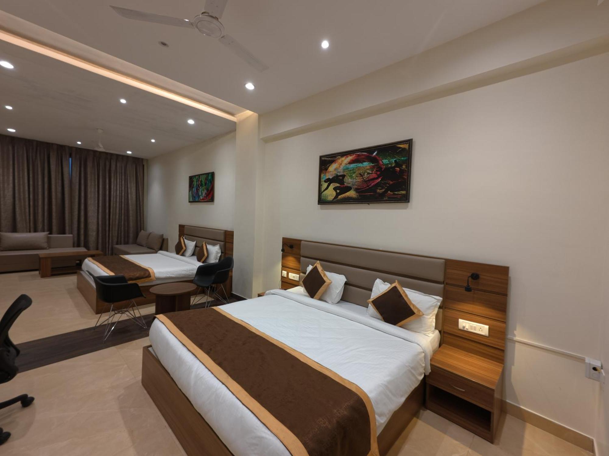 Neelam Orchid Hotel Kanpur Exterior foto